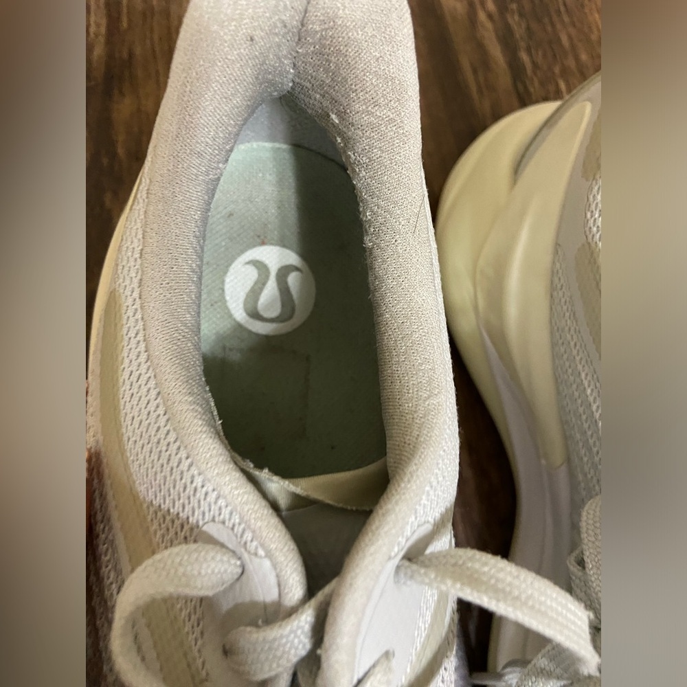 lululemon athletica Women's Running Shoes - Picture 3 of 11